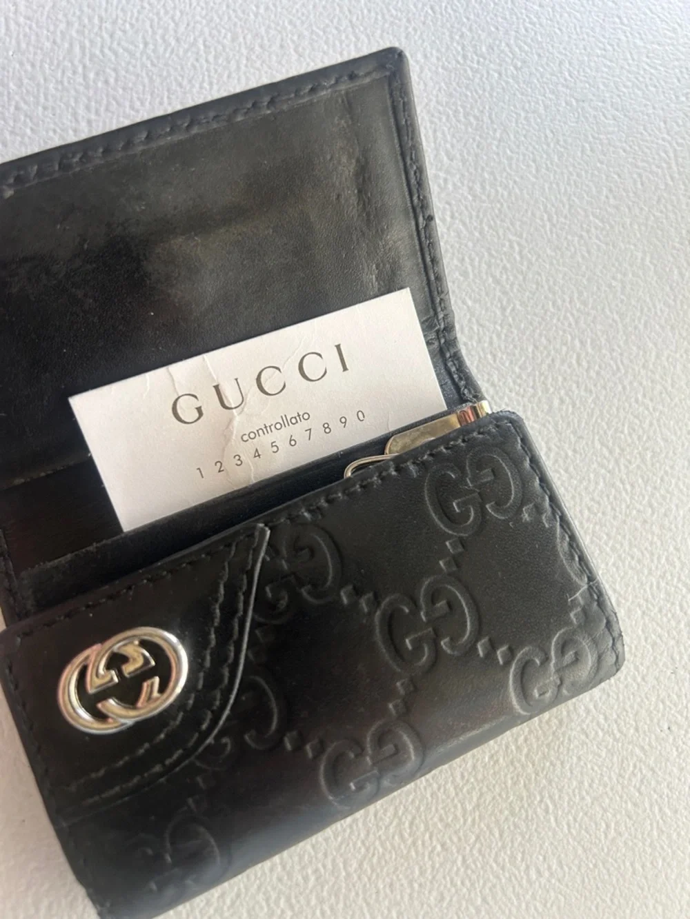 Authentic Gucci Guccissima 6 Key Holder - Picture 8 of 11
